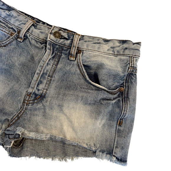 Free People Blue Jean Shorts Distressed Cut-Off Style - Picture 2 of 4